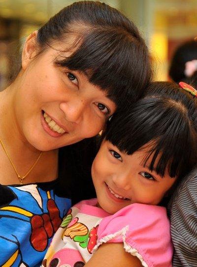 น้องใยไหม สาวน้อยสุดน่ารัก