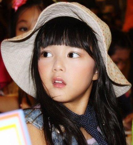 น้องใยไหม สาวน้อยสุดน่ารัก