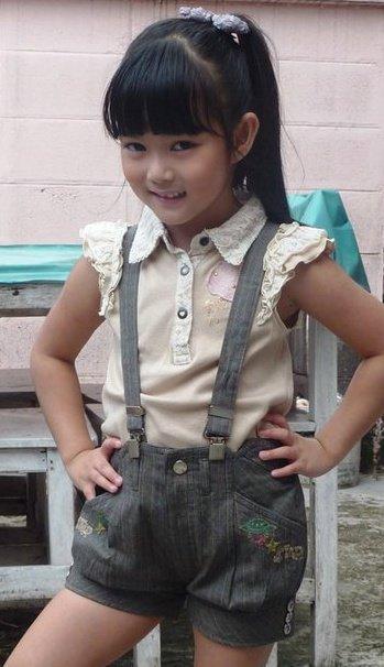 น้องใยไหม สาวน้อยสุดน่ารัก