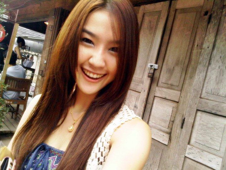 สาวขอนแก่น น่ารักจัดเต็ม