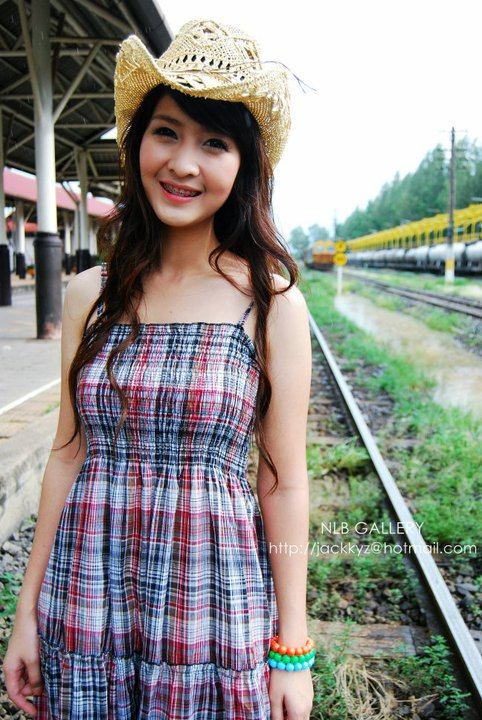 สาวขอนแก่น น่ารักจัดเต็ม