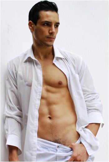 นายแบบ 057