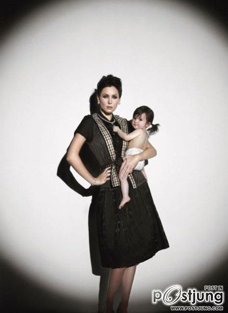 นาตาลี เกลโบวา @ เปรียว no. 684 August 2011