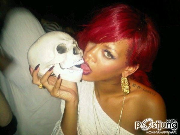 Rihana โชว์เซ็กซี่อีกแล้วค่ะ