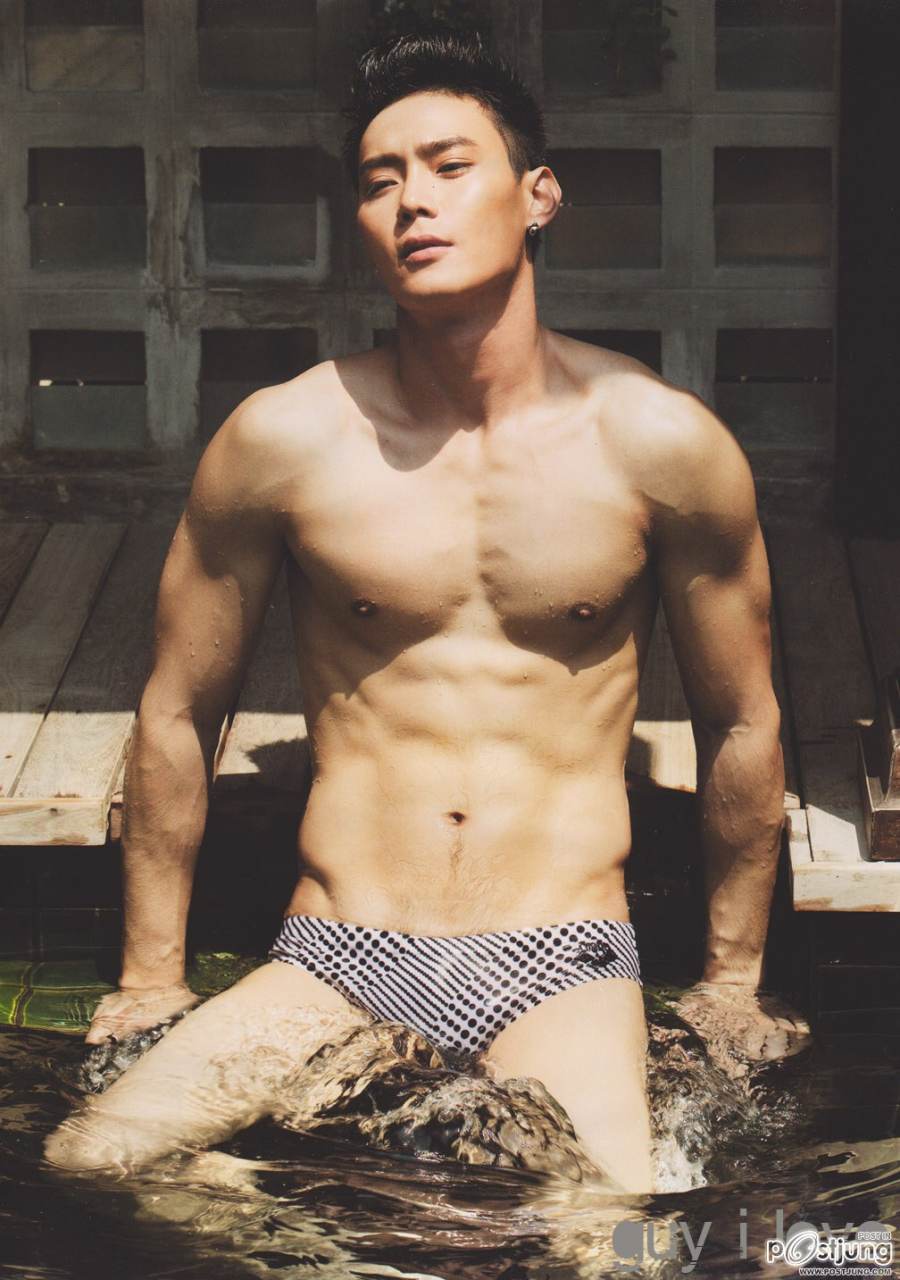 พระเอกหล่อล่ำเหมาะกับพวกเขาหรือยัง