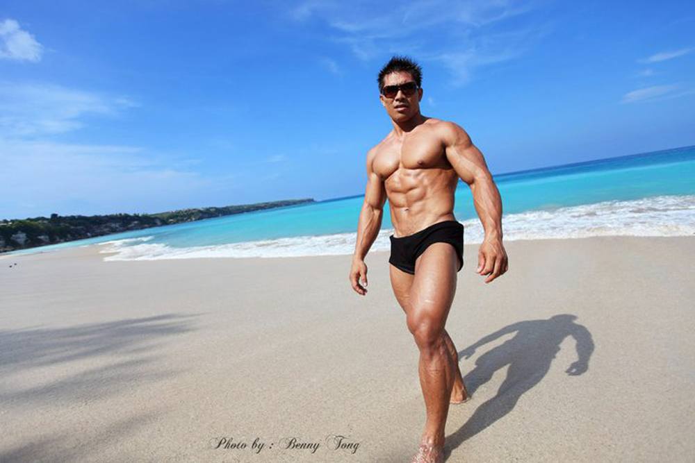 หนุ่มอินโดล่ำ Ketut Arnawa