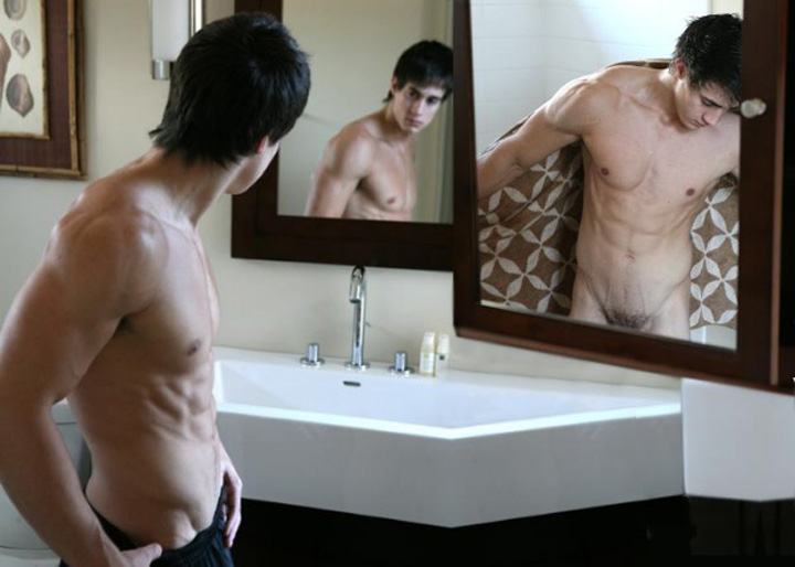 เสิร์ฟฝรั่งหล่อน่ารัก