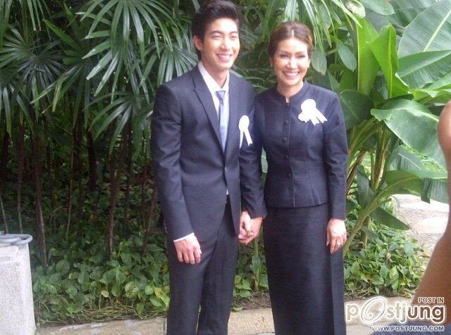โตโน่ และ คุณแม่ รับรางวัลลูกกตัญญู-แม่ดีเด่น