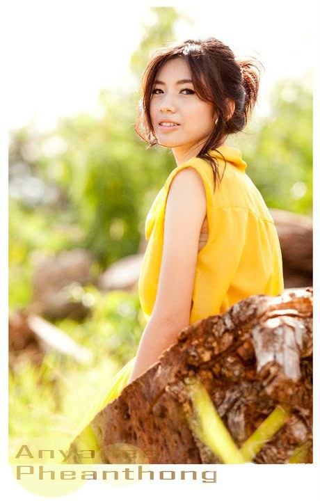 สาว ณ  ขอนแก่น