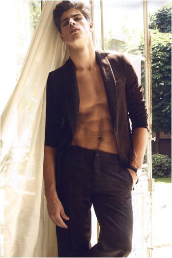 นายแบบ 060