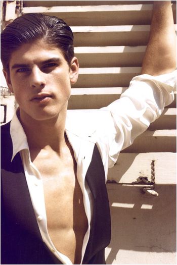 นายแบบ 060