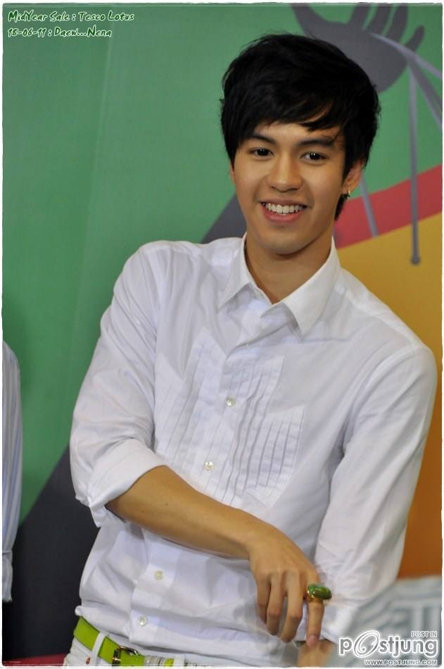 พี่แม็ค หรือ พี่นนท์