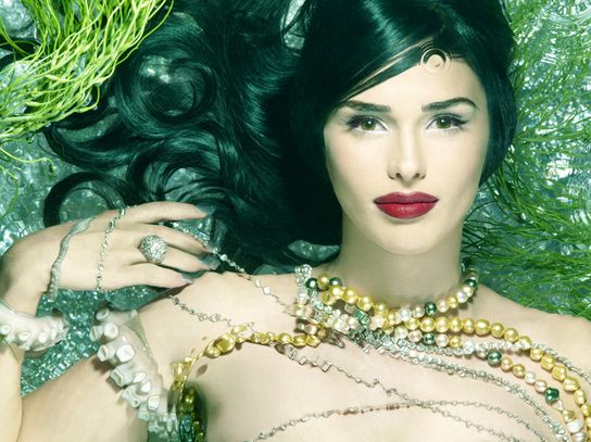 บิวตี้ช็อทใต้ผิวน้ำกับ เครื่องเพชร และ สัตว์ทะเล