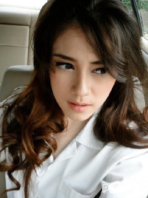 พี่ สเตฟานี่ หรือ จีจี้ คู้แค้นแสนรัก