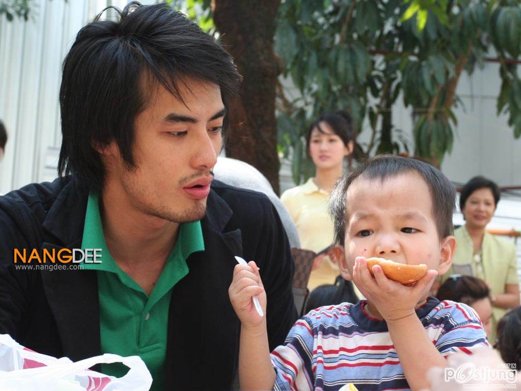 พี่บอยใหญ่ๆ