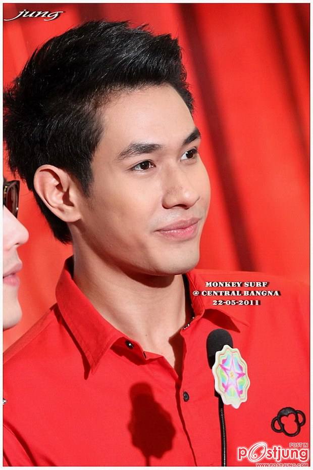 อ๋อมหล่อยิ้มละลายๆๆๆ