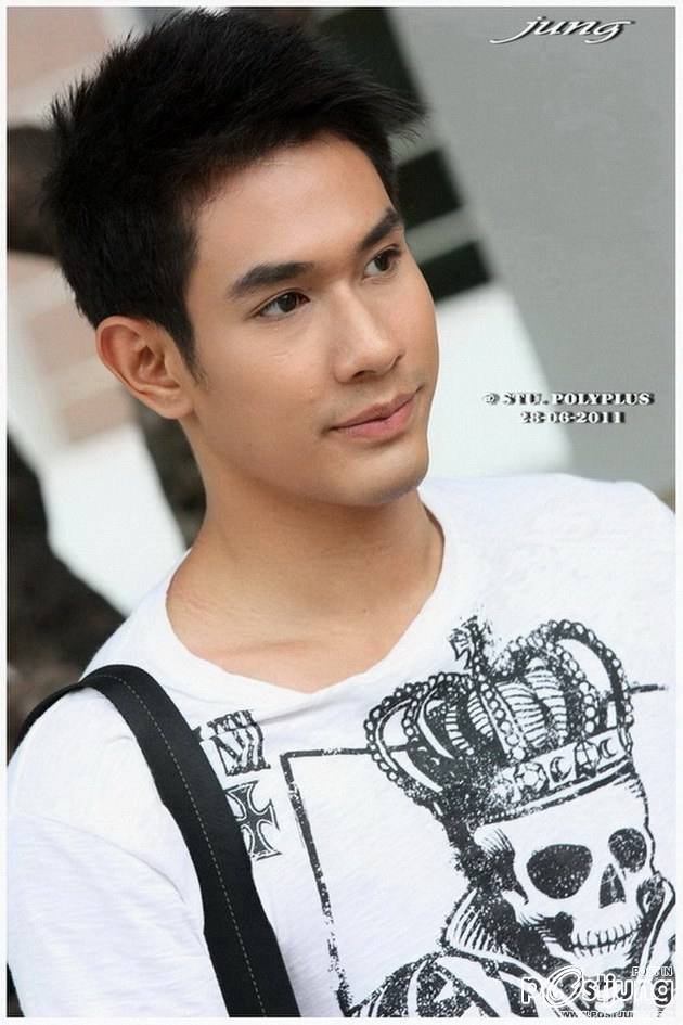 อ๋อมหล่อยิ้มละลายๆๆๆ