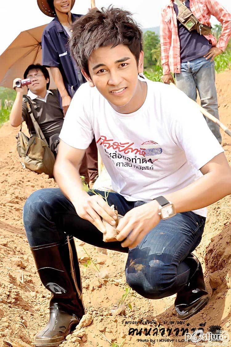 กันยิ่งดูยิ่งหล่อน่ารัก