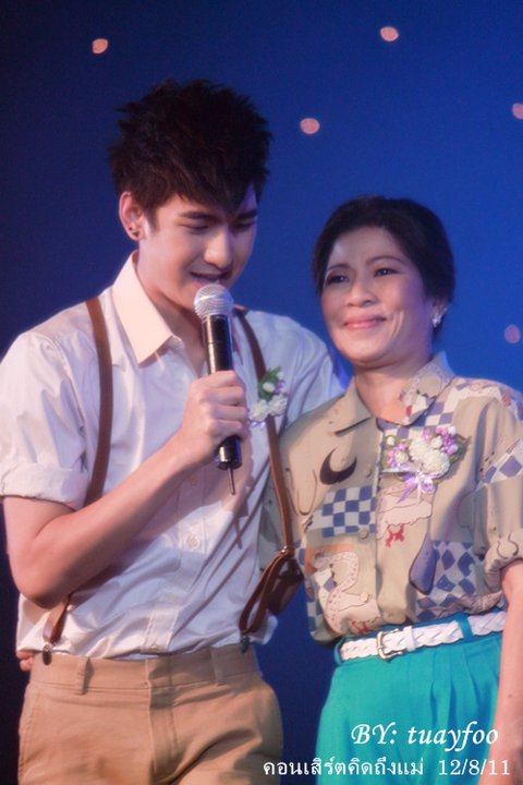 เซน [Ts6] งานคอนเสิร์ตคิดถึงแม่ ครั้งที่ 14 @ MCC HALL เดอะมอลล์บางกะปิ