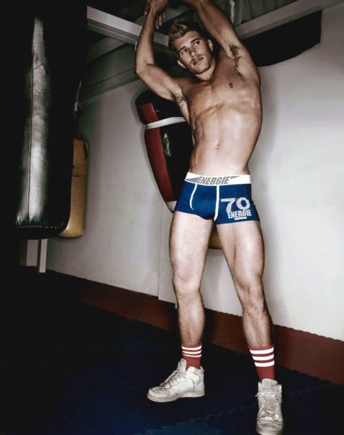 วัยรุ่นฝรั่งๆๆๆๆ