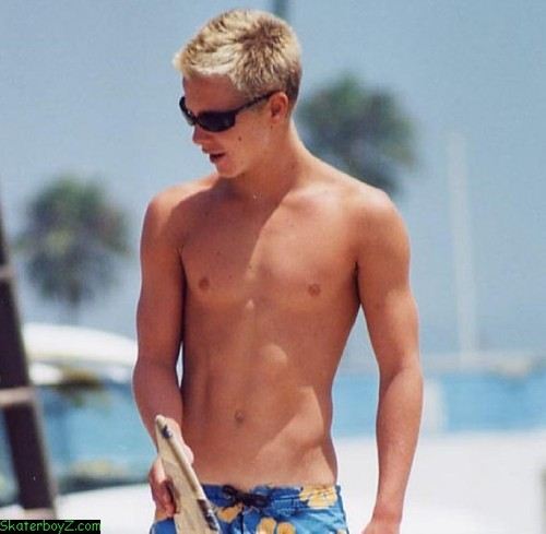 วัยรุ่นฝรั่งๆๆๆๆ