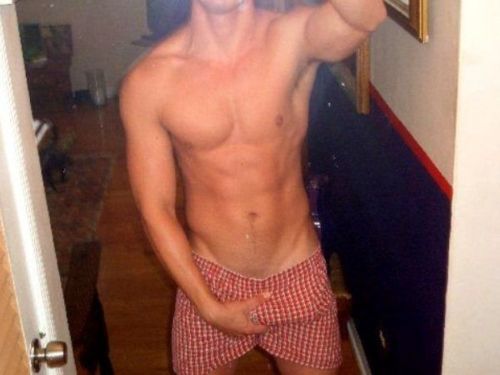 หนุ่มนอกล่ำจริงอะไรจริง