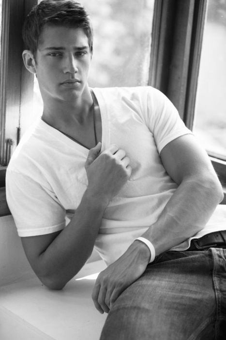 หนุ่มนอกล่ำจริงอะไรจริง