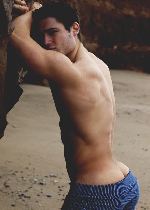 หนุ่มนอกล่ำจริงอะไรจริง