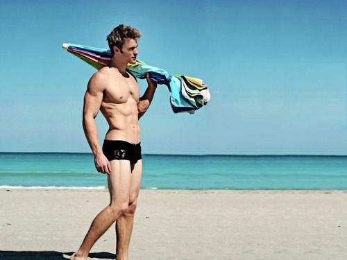 หนุ่มนอกล่ำจริงอะไรจริง