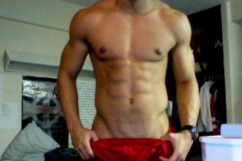 หนุ่มนอกล่ำจริงอะไรจริง