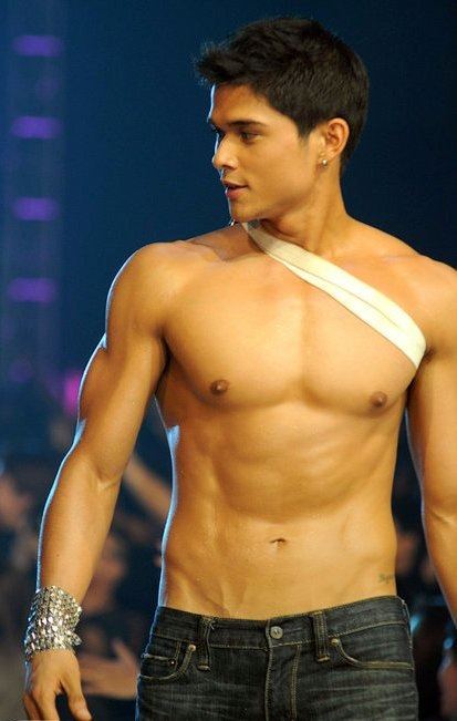 หนุ่มนอกรุ่นๆน่ากินๆ