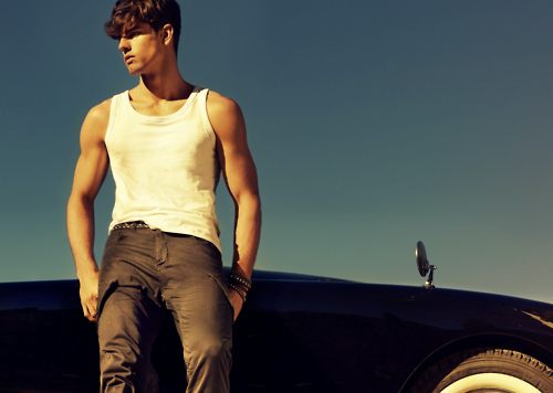 โพสแต่ฝรั่งล่ำๆรุ่นๆ