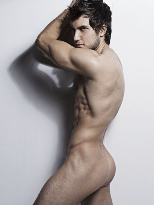 ฝรั่งเขาหล่อล่ำน่ากิน