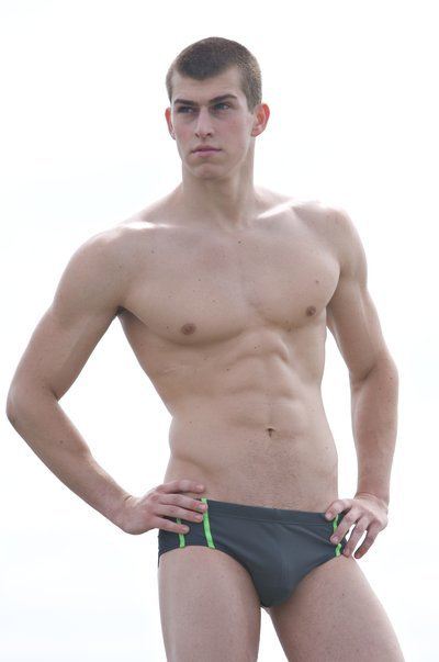 ฝรั่งเขาหล่อล่ำน่ากิน