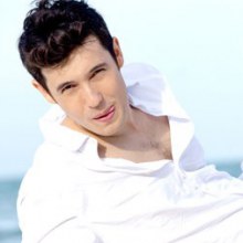 แอนดริวสุขกายสบานใจ