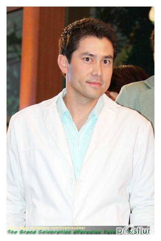 พี่สมาร์ทหล่อๆๆๆ