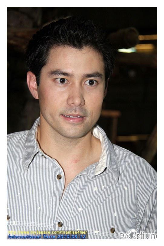 พี่สมาร์ทหล่อๆๆๆ