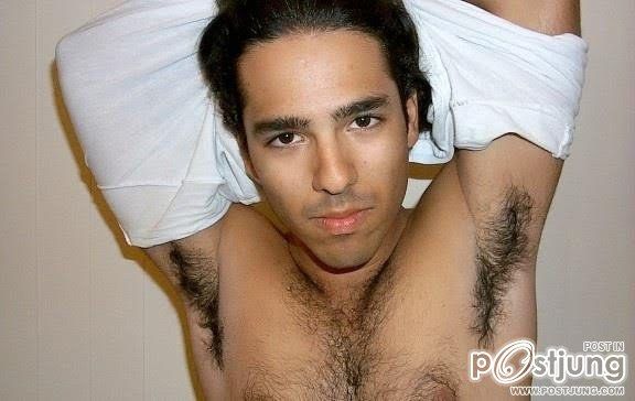 ฝาหรั่งชอบโชว์ขน