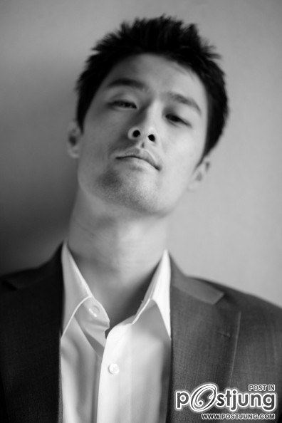 Johnny-Triสายตาพิฆาต5ขาวดำเท่ๆ