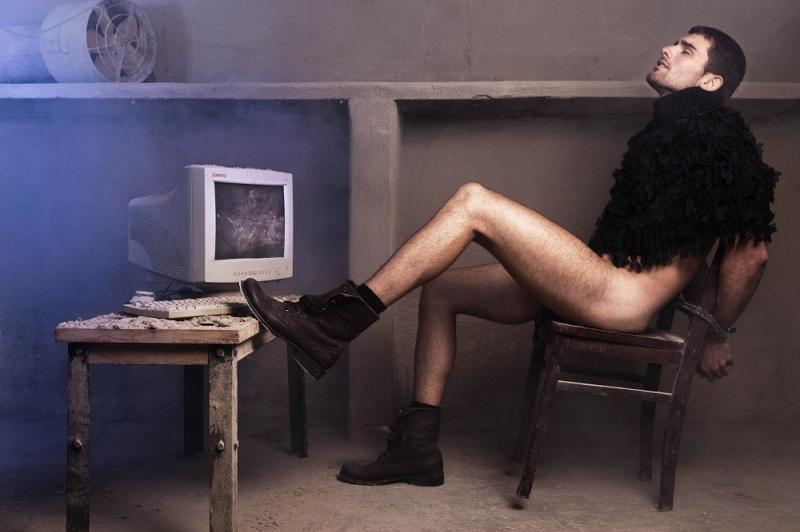 Maklon Barcaro @ Lui Magazine  August-September 2011