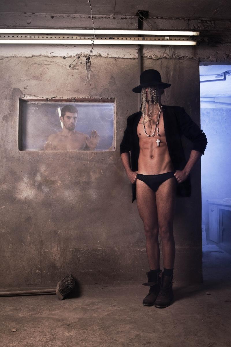 Maklon Barcaro @ Lui Magazine  August-September 2011