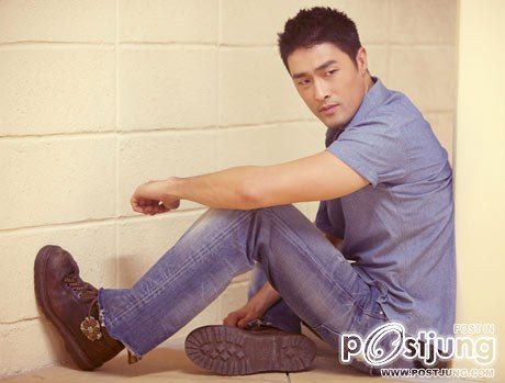 Johnny-Triแฟชั่นเท่กับสายตาพิฆาต5