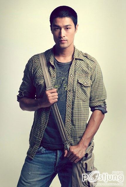 Johnny-Triแฟชั่นเท่ๆกับสายตาพิฆาต6