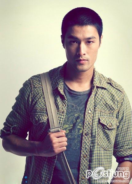 Johnny-Triแฟชั่นเท่ๆกับสายตาพิฆาต6