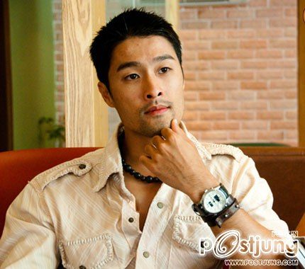 Johnny-Triแฟชั่นเท่ๆกับสายตาพิฆาต6