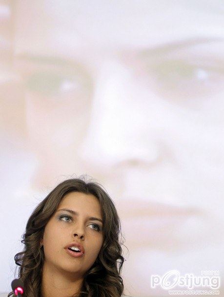 RUSSIA โชว์ชุดประจำชาติแล้ว