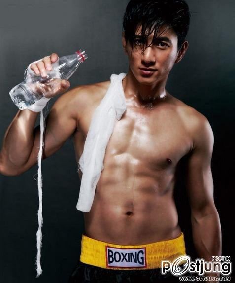 ใครแอบปลื้มหนุ่มหุ่นนักกีฬามาเลย