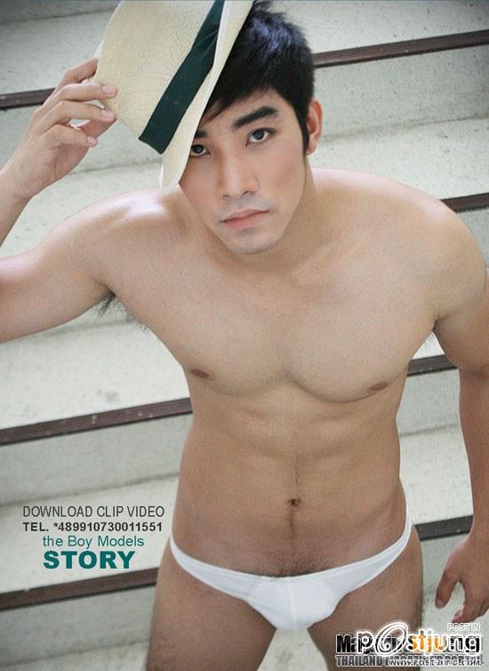 หล่อล่ำกล้ามหย่ายยยยย