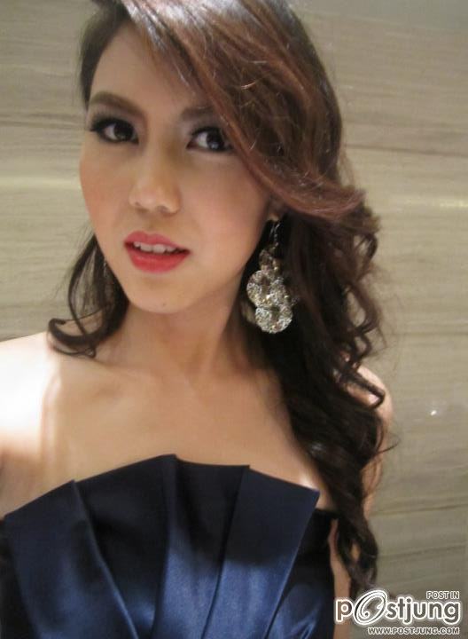 เกรช miss thailand earth 2011