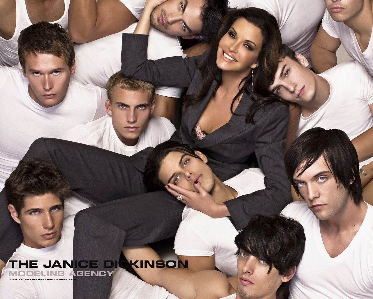 Janice Dickinson อีกหนึ่งตัวแรง ของวงการซุปเปอร์โมเดล